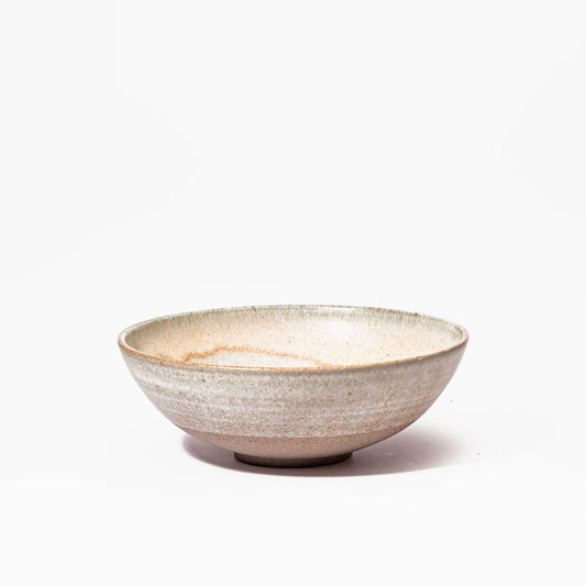 An image of a Ballehage collection dinner bowl.