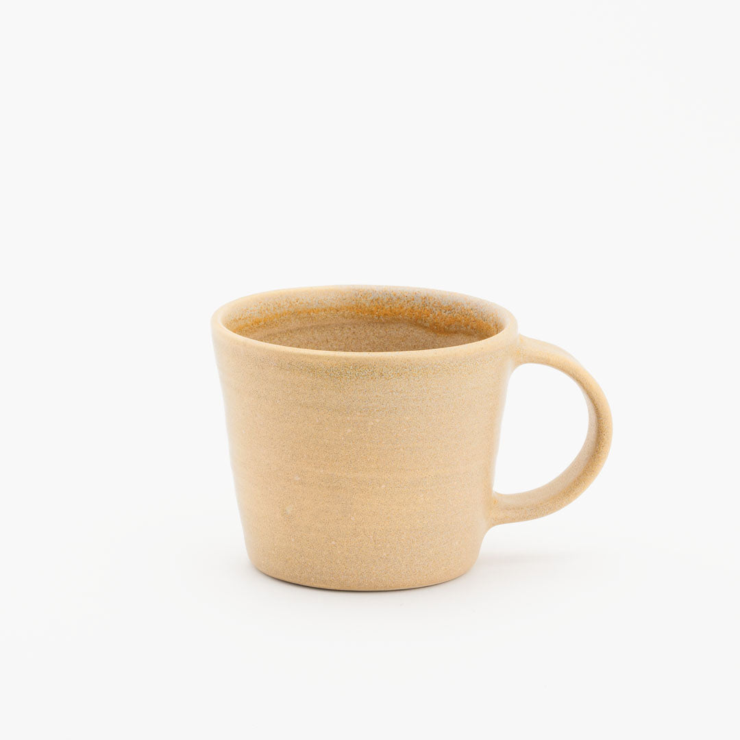 A picture of a Peach collection mug.
